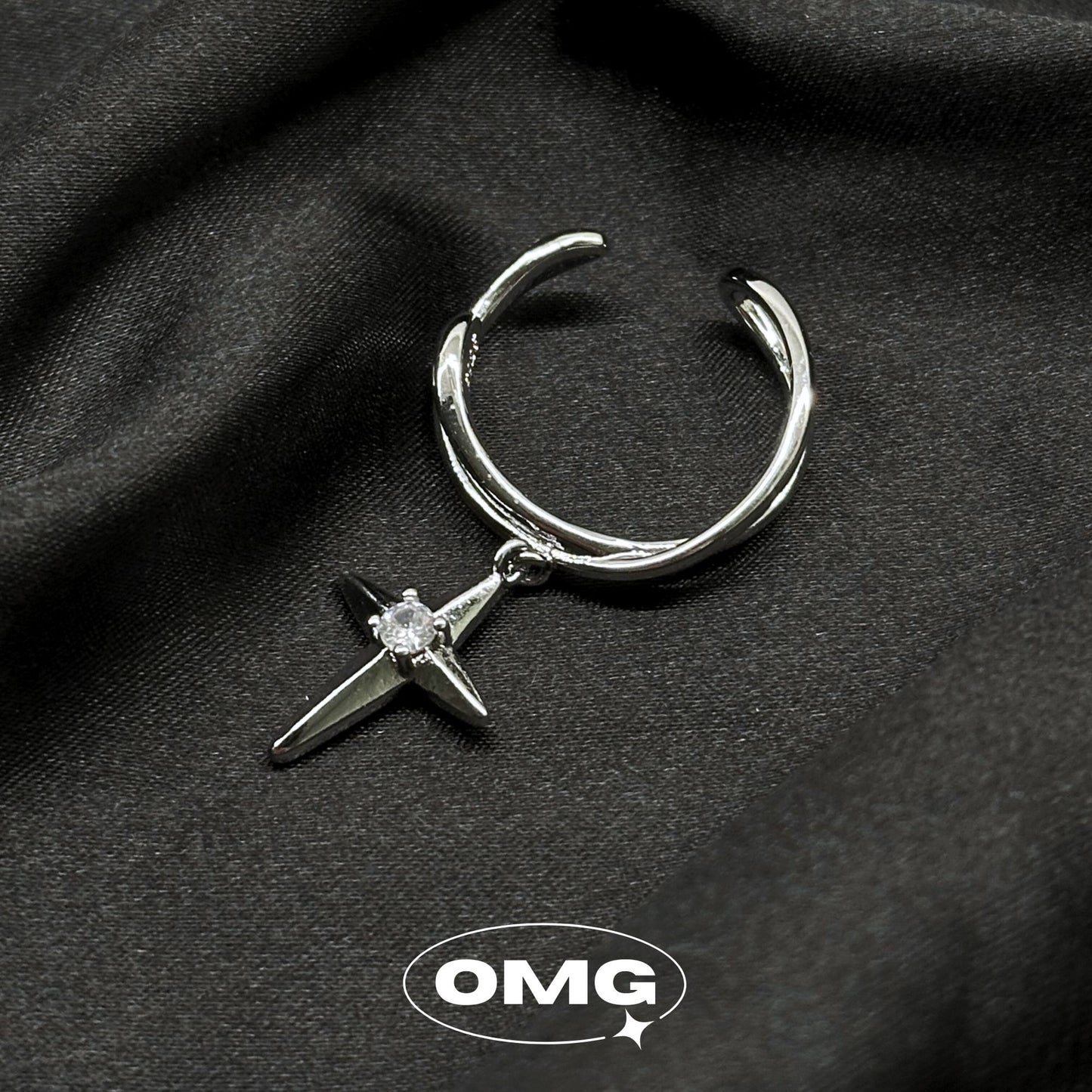 OMG - Y2K Cross Star Men's Ear Cuff (Single)